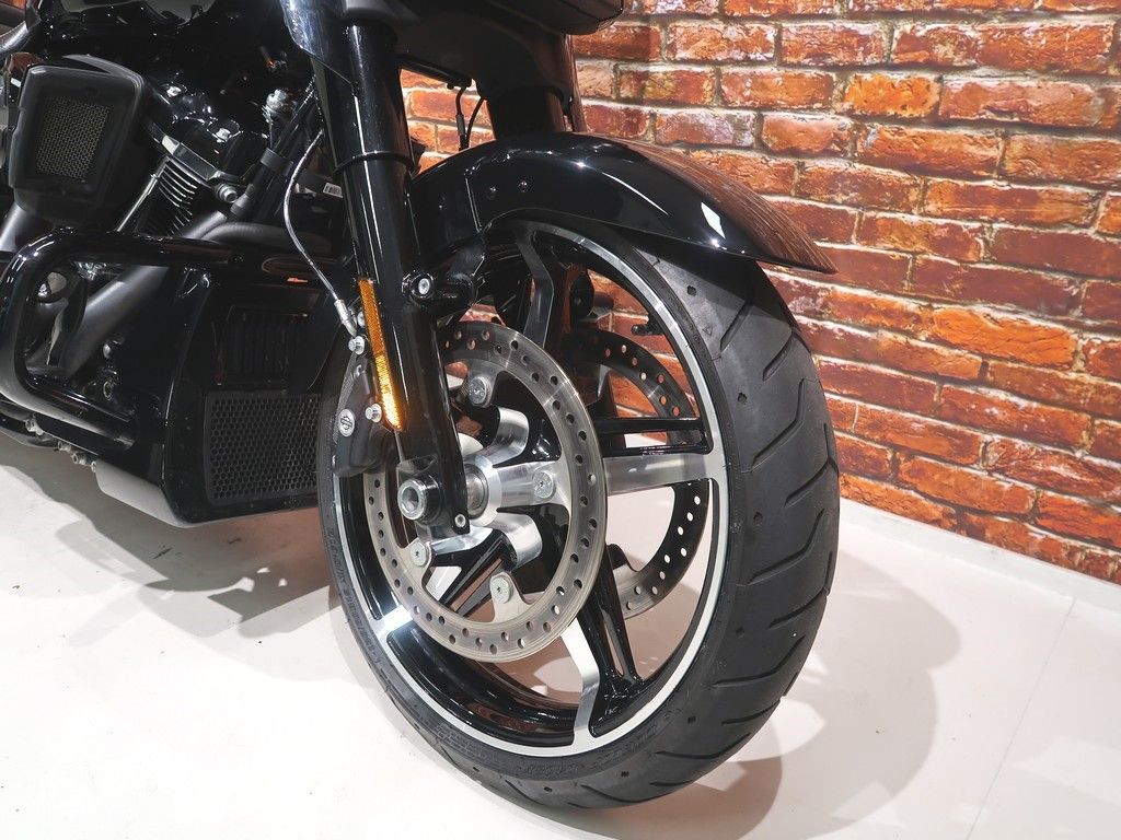 FLHX Street Glide 117